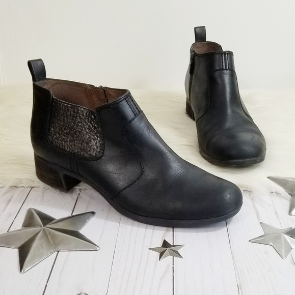 dansko lola ankle boots